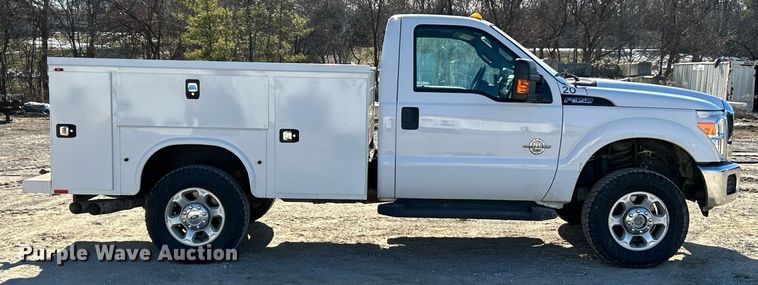 image for item EK2579 2016 Ford F350 Super Duty XL utility bed pickup truck