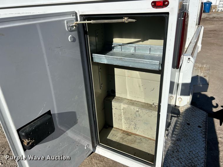 image for item EK2579 2016 Ford F350 Super Duty XL utility bed pickup truck