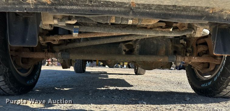 image for item EK2579 2016 Ford F350 Super Duty XL utility bed pickup truck