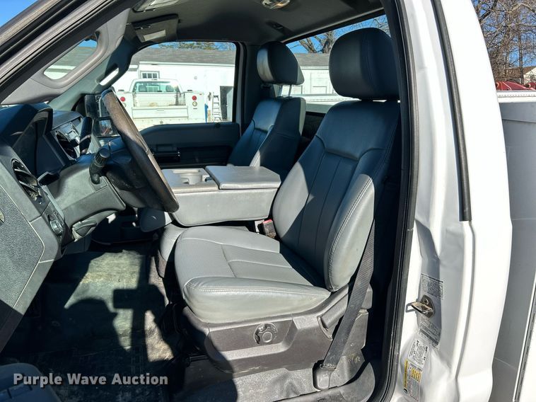 image for item EK2579 2016 Ford F350 Super Duty XL utility bed pickup truck