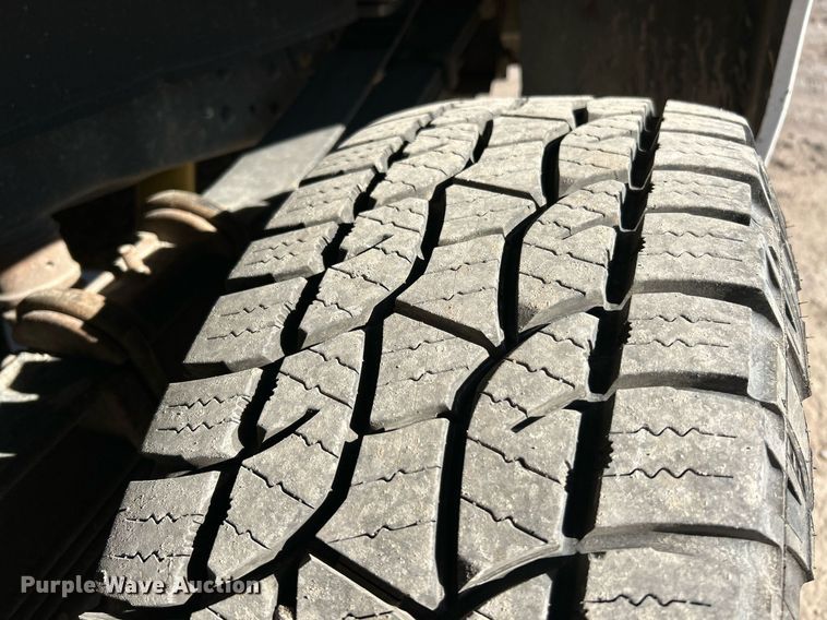 image for item EK2579 2016 Ford F350 Super Duty XL utility bed pickup truck