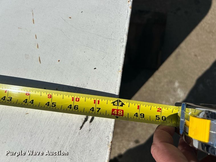 image for item EK2582 (2) auxiliary fuel tank