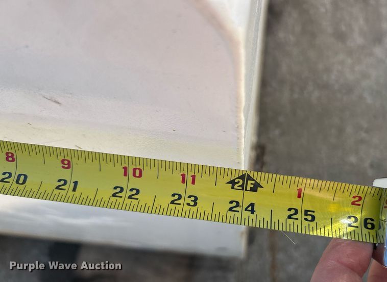 image for item EK2582 (2) auxiliary fuel tank