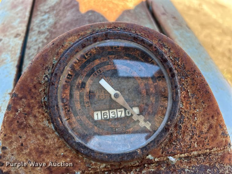 image for item EK2584 Ford 9N Golden Jubilee tractor