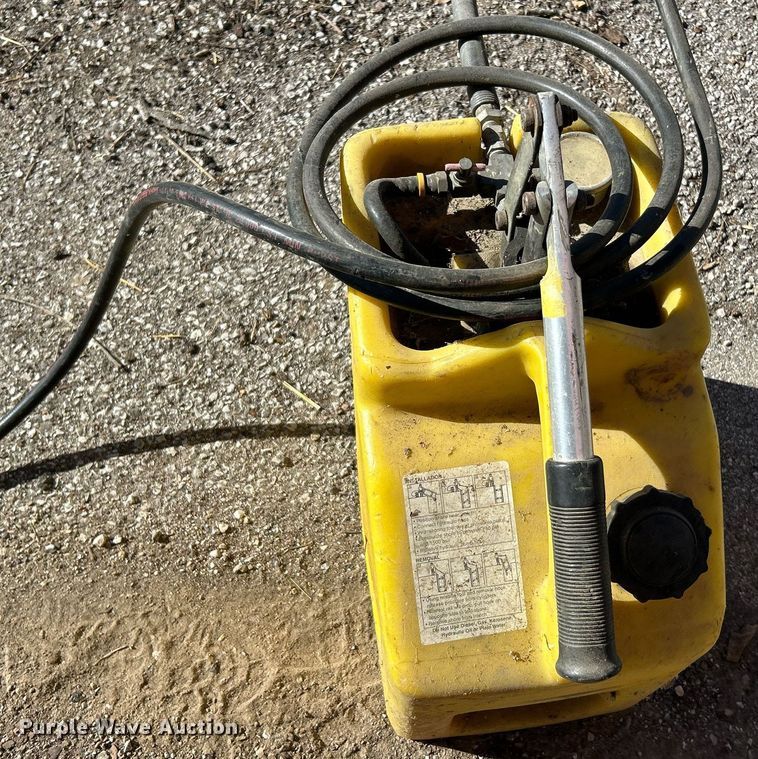 image for item EK2586 Shoring equipment