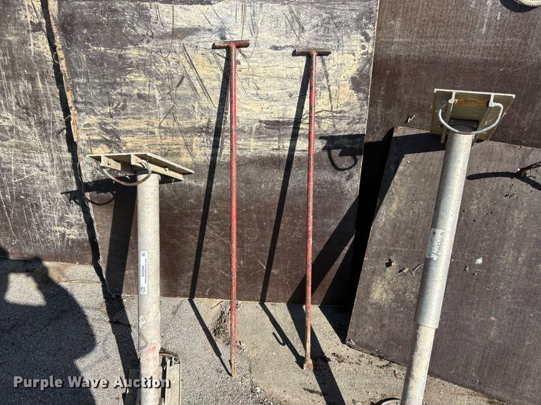 image for item EK2586 Shoring equipment