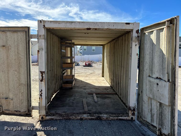 image for item EK2588 Shipping container