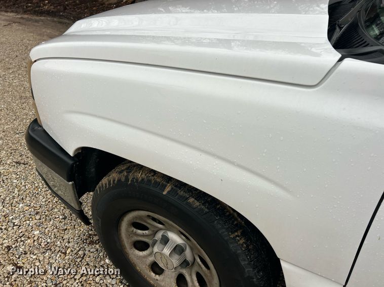 image for item EK2589 2006 Chevrolet Silverado 1500 Ext. Cab pickup truck