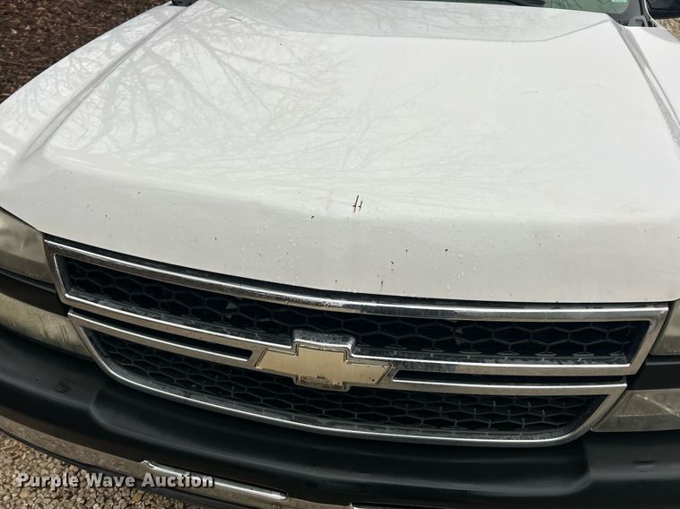 image for item EK2589 2006 Chevrolet Silverado 1500 Ext. Cab pickup truck