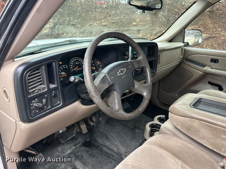 image for item EK2589 2006 Chevrolet Silverado 1500 Ext. Cab pickup truck