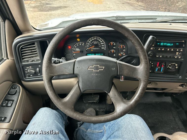 image for item EK2589 2006 Chevrolet Silverado 1500 Ext. Cab pickup truck