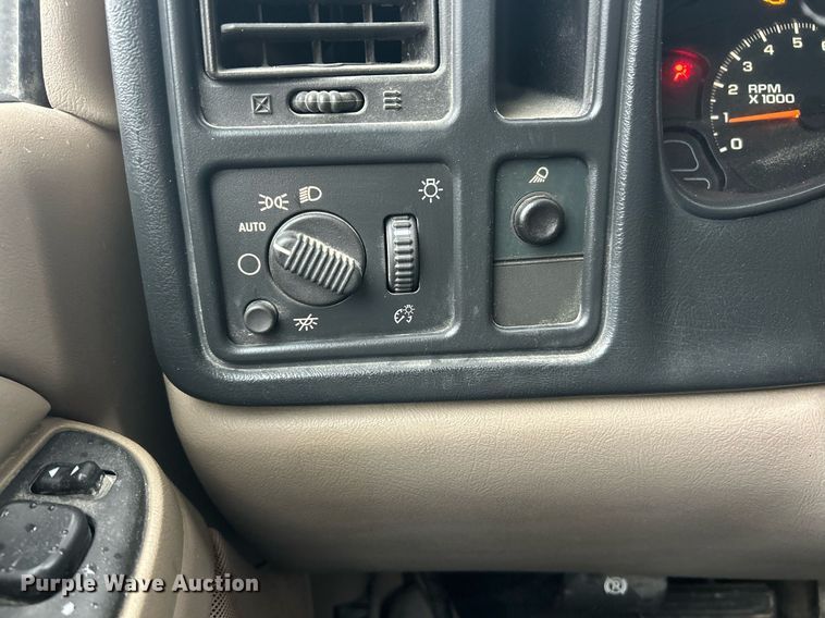 image for item EK2589 2006 Chevrolet Silverado 1500 Ext. Cab pickup truck