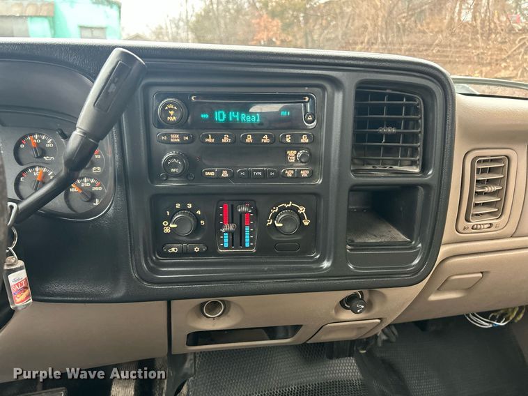 image for item EK2589 2006 Chevrolet Silverado 1500 Ext. Cab pickup truck