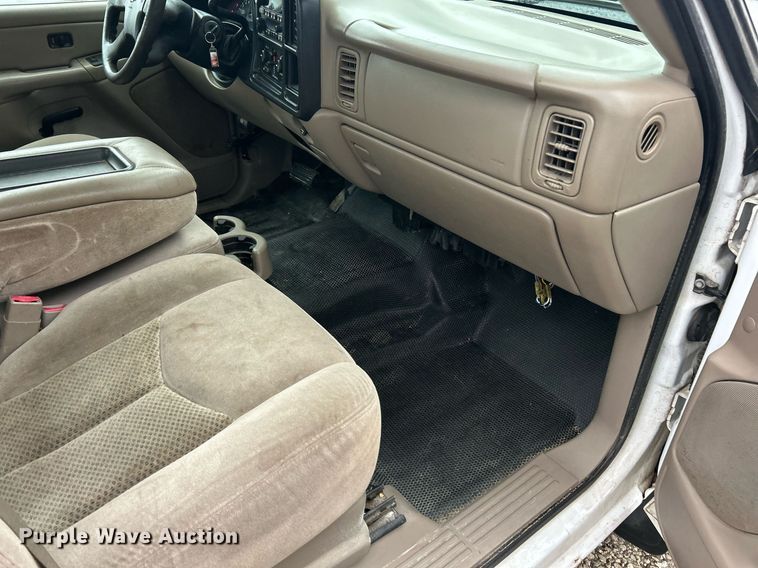 image for item EK2589 2006 Chevrolet Silverado 1500 Ext. Cab pickup truck