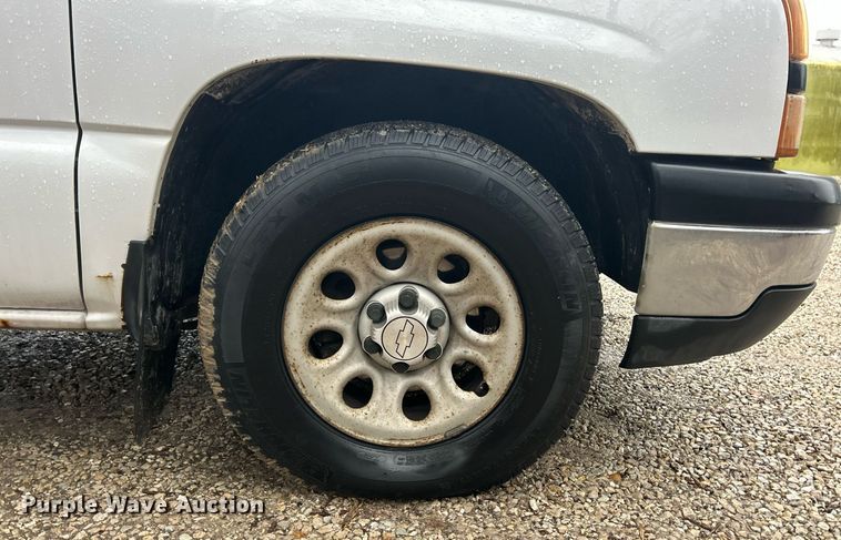 image for item EK2589 2006 Chevrolet Silverado 1500 Ext. Cab pickup truck