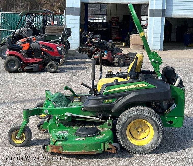 image for item EK2604 John Deere Z955M EFI ZTR lawn mower