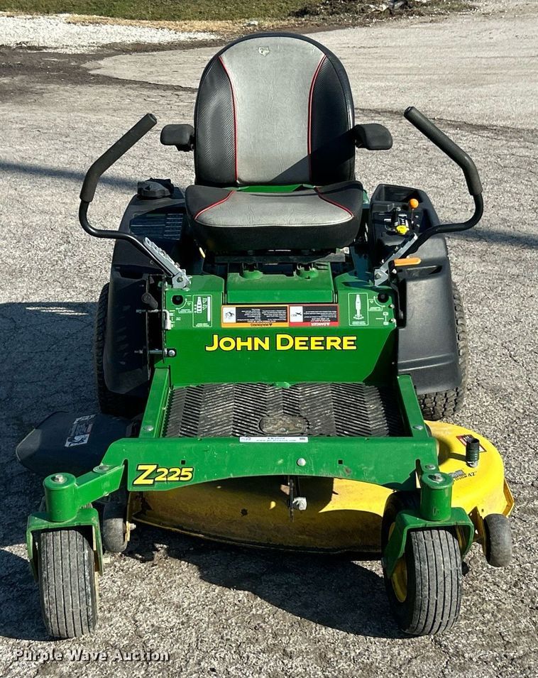 image for item EK2609 John Deere Z225 ZTR lawn mower
