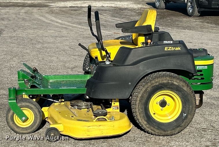 image for item EK2613 John Deere Z445 ZTR lawn mower