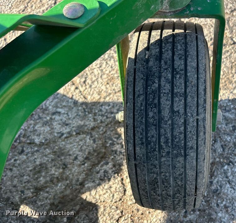 image for item EK2613 John Deere Z445 ZTR lawn mower