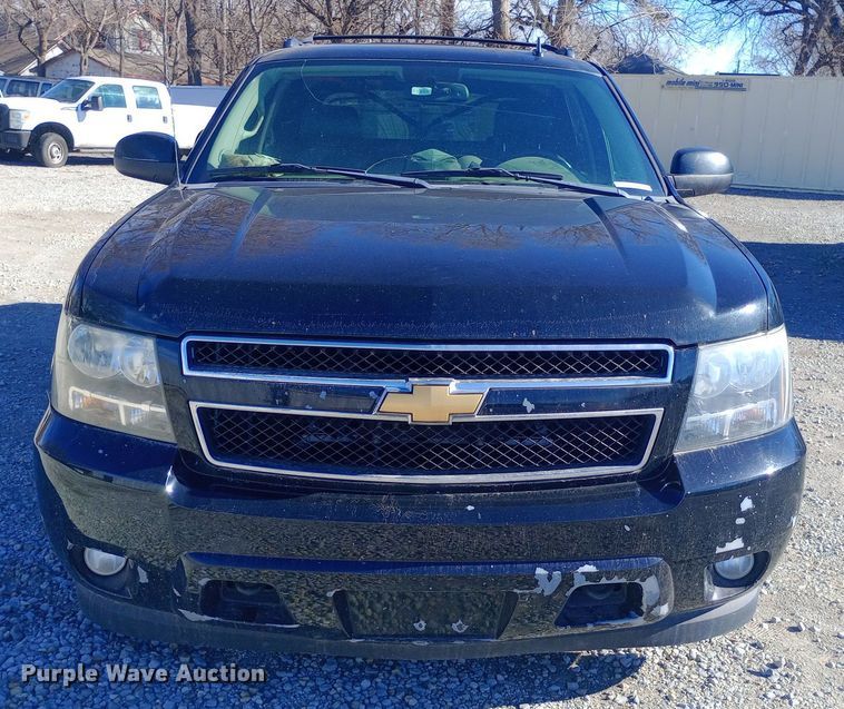 image for item EO0548 2012 Chevrolet  Avalanche Crew Cab pickup truck