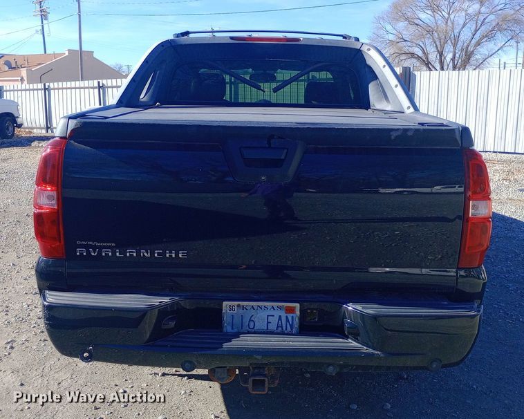 image for item EO0548 2012 Chevrolet  Avalanche Crew Cab pickup truck