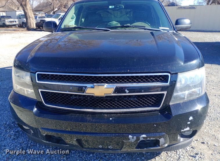 image for item EO0548 2012 Chevrolet  Avalanche Crew Cab pickup truck