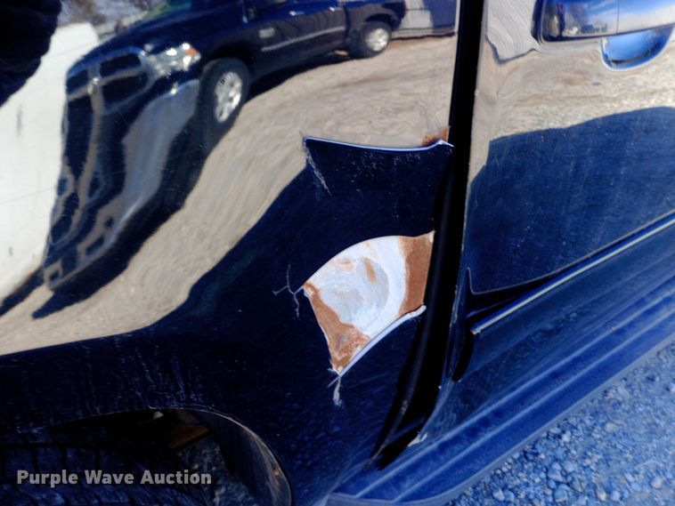 image for item EO0548 2012 Chevrolet  Avalanche Crew Cab pickup truck