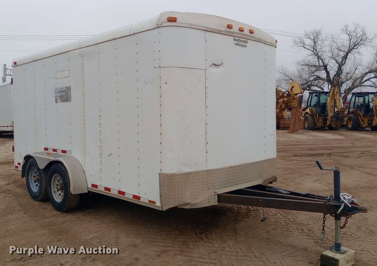 image for item EO0553 2009 Forest River Express enclosed cargo trailer