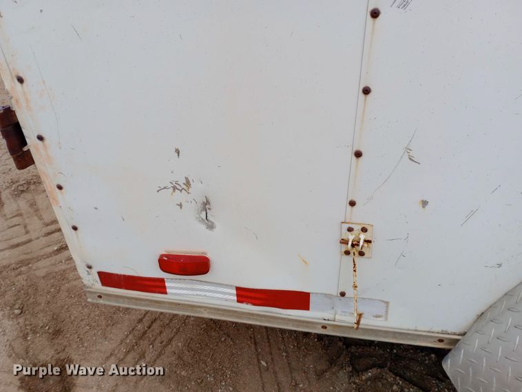 image for item EO0553 2009 Forest River Express enclosed cargo trailer