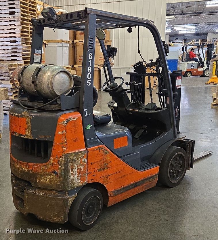 image for item EQ3907 Toyota  8FGCU25 forklift