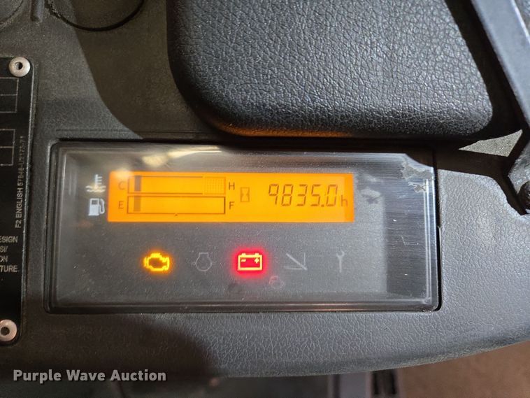 image for item EQ3907 Toyota  8FGCU25 forklift