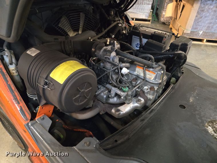 image for item EQ3907 Toyota  8FGCU25 forklift