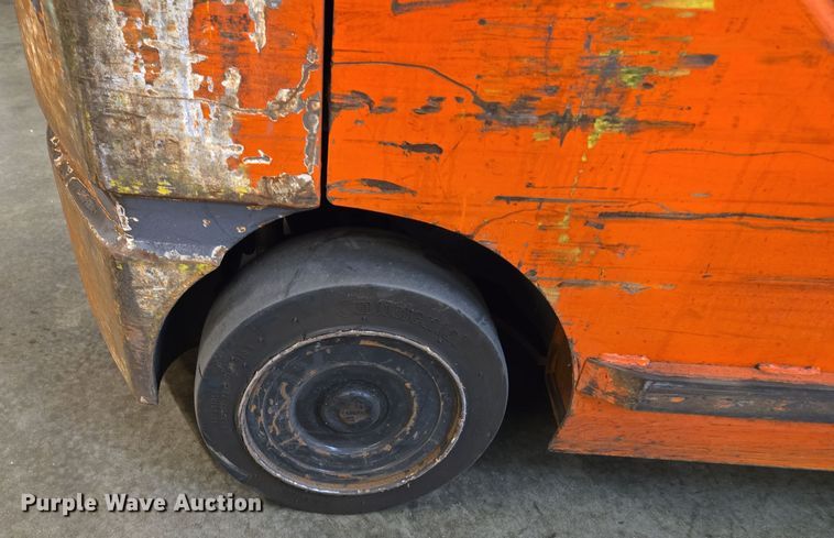 image for item EQ3907 Toyota  8FGCU25 forklift