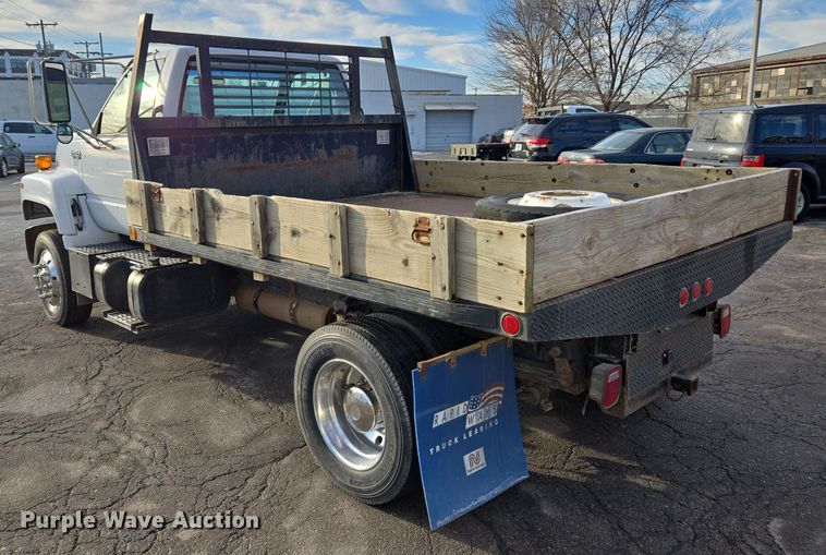 image for item EQ3942 1994 GMC Topkick C6500 dump flatbed truck