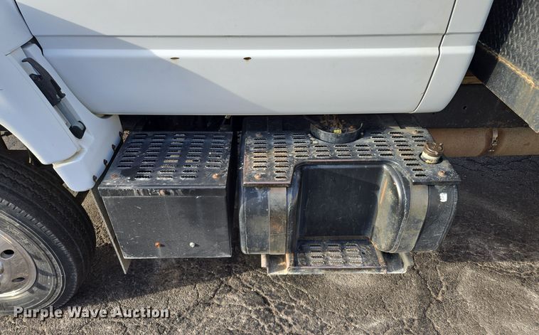 image for item EQ3942 1994 GMC Topkick C6500 dump flatbed truck