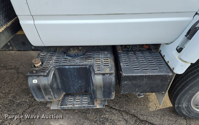 image for item EQ3942 1994 GMC Topkick C6500 dump flatbed truck