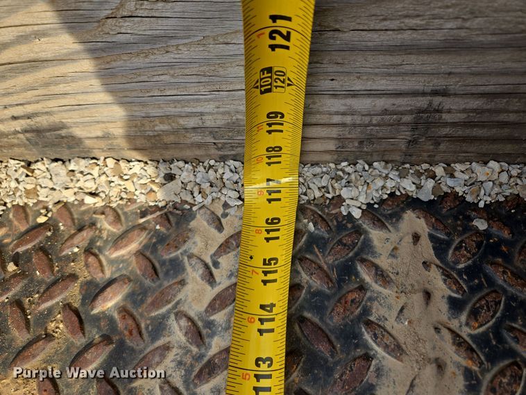 image for item EQ3942 1994 GMC Topkick C6500 dump flatbed truck