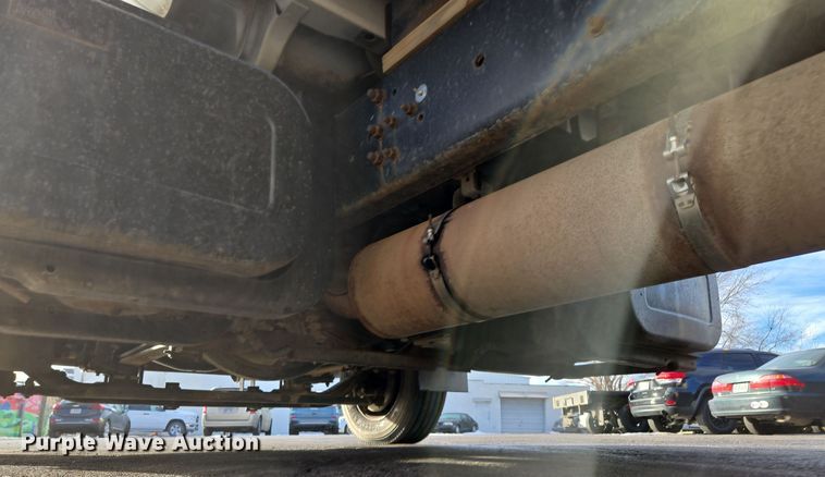 image for item EQ3942 1994 GMC Topkick C6500 dump flatbed truck