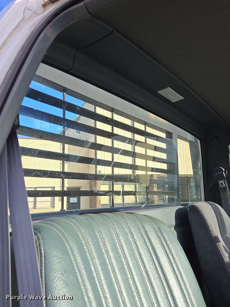 image for item EQ3942 1994 GMC Topkick C6500 dump flatbed truck