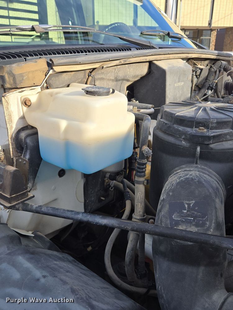 image for item EQ3942 1994 GMC Topkick C6500 dump flatbed truck