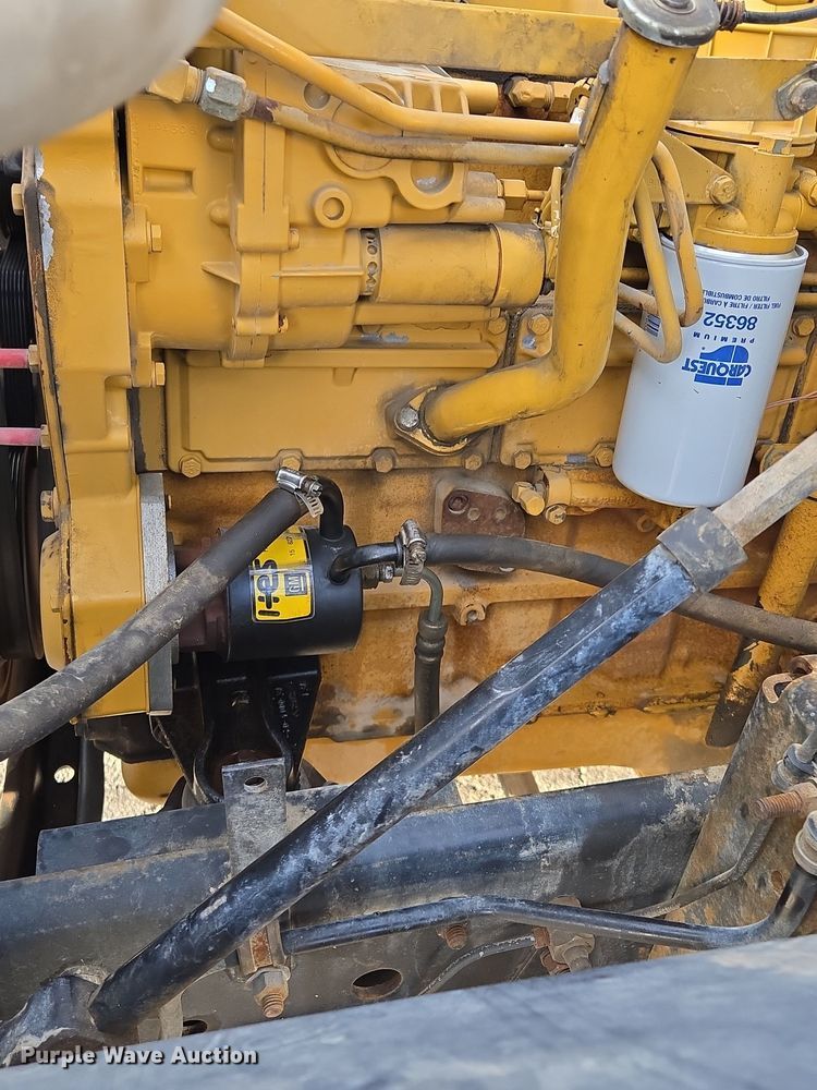 image for item EQ3942 1994 GMC Topkick C6500 dump flatbed truck