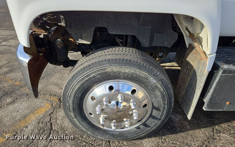 image for item EQ3942 1994 GMC Topkick C6500 dump flatbed truck