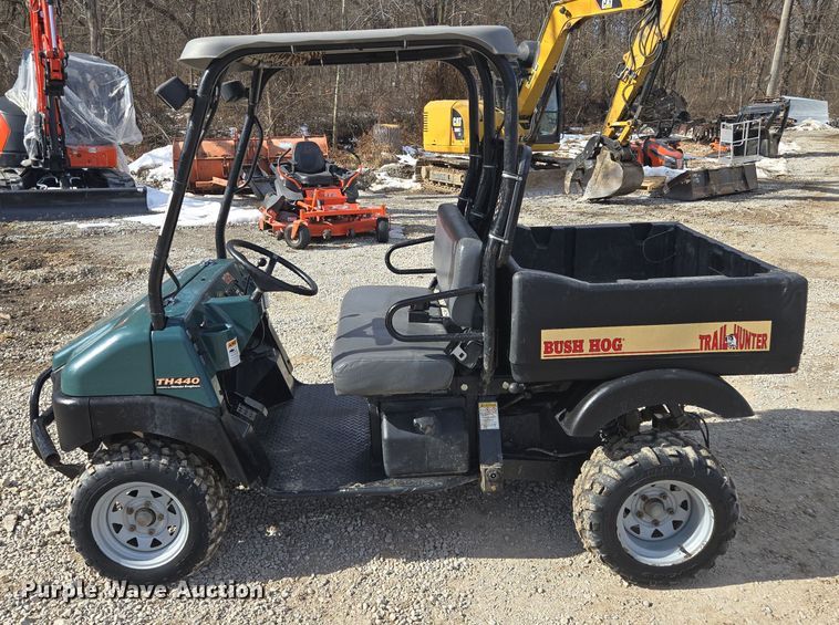image for item EQ3944 Bush Hog  TH440G utility vehicle