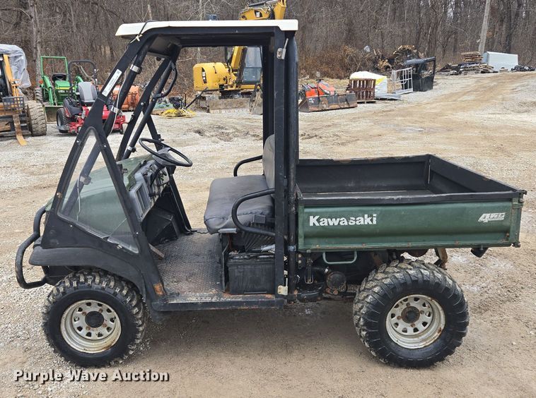 image for item EQ3953 2003 Kawasaki Mule utility vehicle