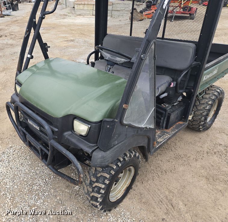 image for item EQ3953 2003 Kawasaki Mule utility vehicle