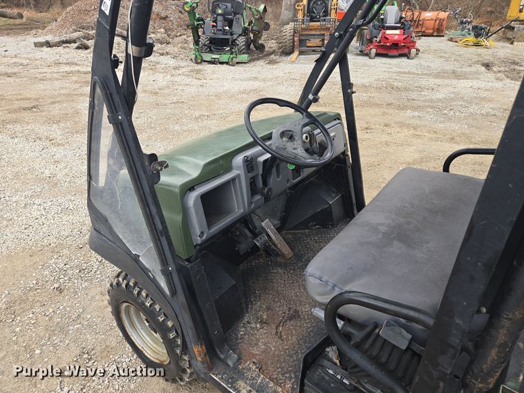 image for item EQ3953 2003 Kawasaki Mule utility vehicle