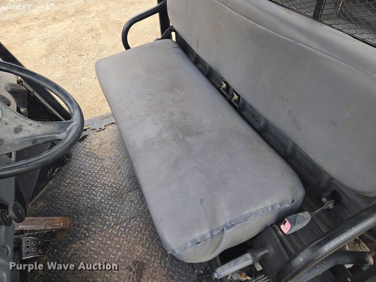image for item EQ3953 2003 Kawasaki Mule utility vehicle
