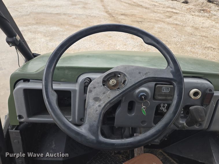 image for item EQ3953 2003 Kawasaki Mule utility vehicle