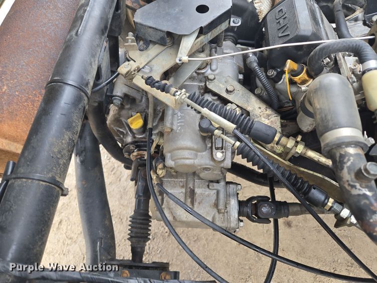 image for item EQ3953 2003 Kawasaki Mule utility vehicle