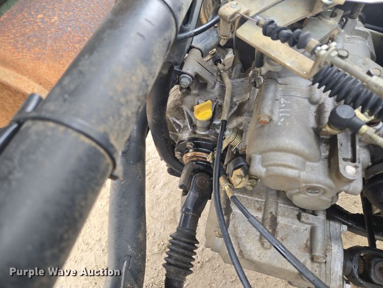 image for item EQ3953 2003 Kawasaki Mule utility vehicle